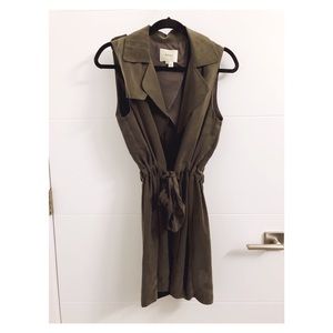 Elevenses Anthropologie Green Women’s Belted Vest